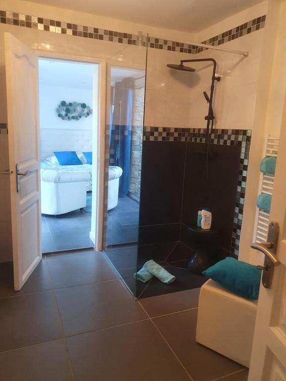 Villa Petra Bianca Suite & Chambre A 10Mn A Pied Du Port De Bonifacio Бонифачо Екстериор снимка