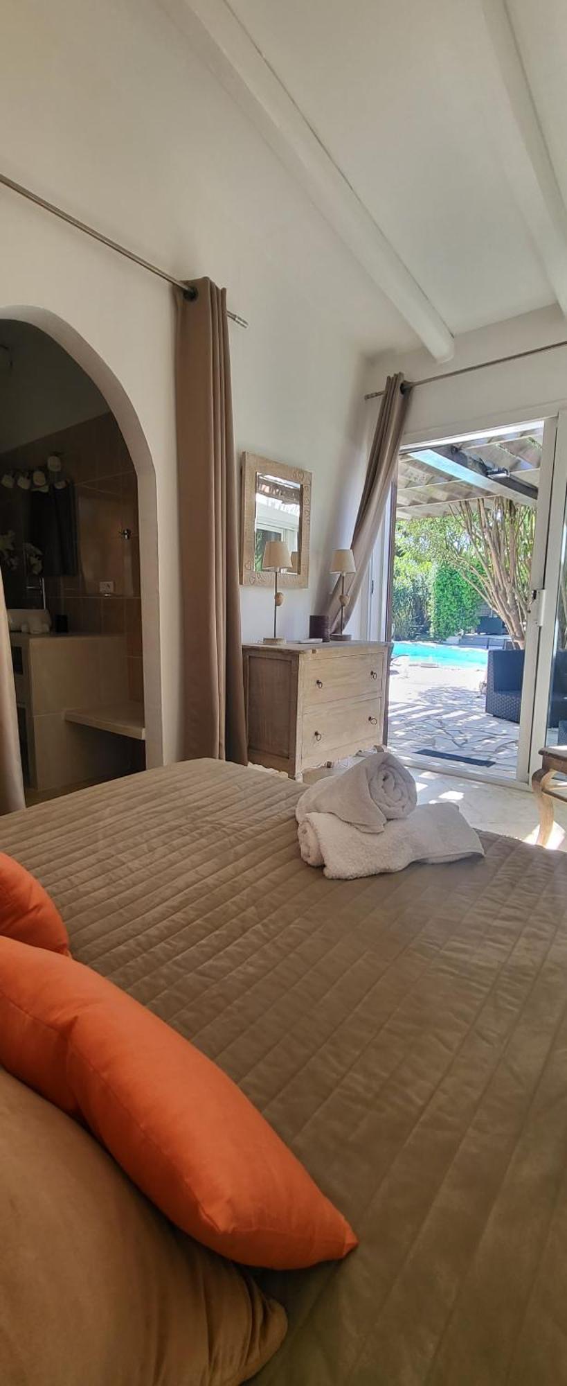 Villa Petra Bianca Suite & Chambre A 10Mn A Pied Du Port De Bonifacio Бонифачо Екстериор снимка