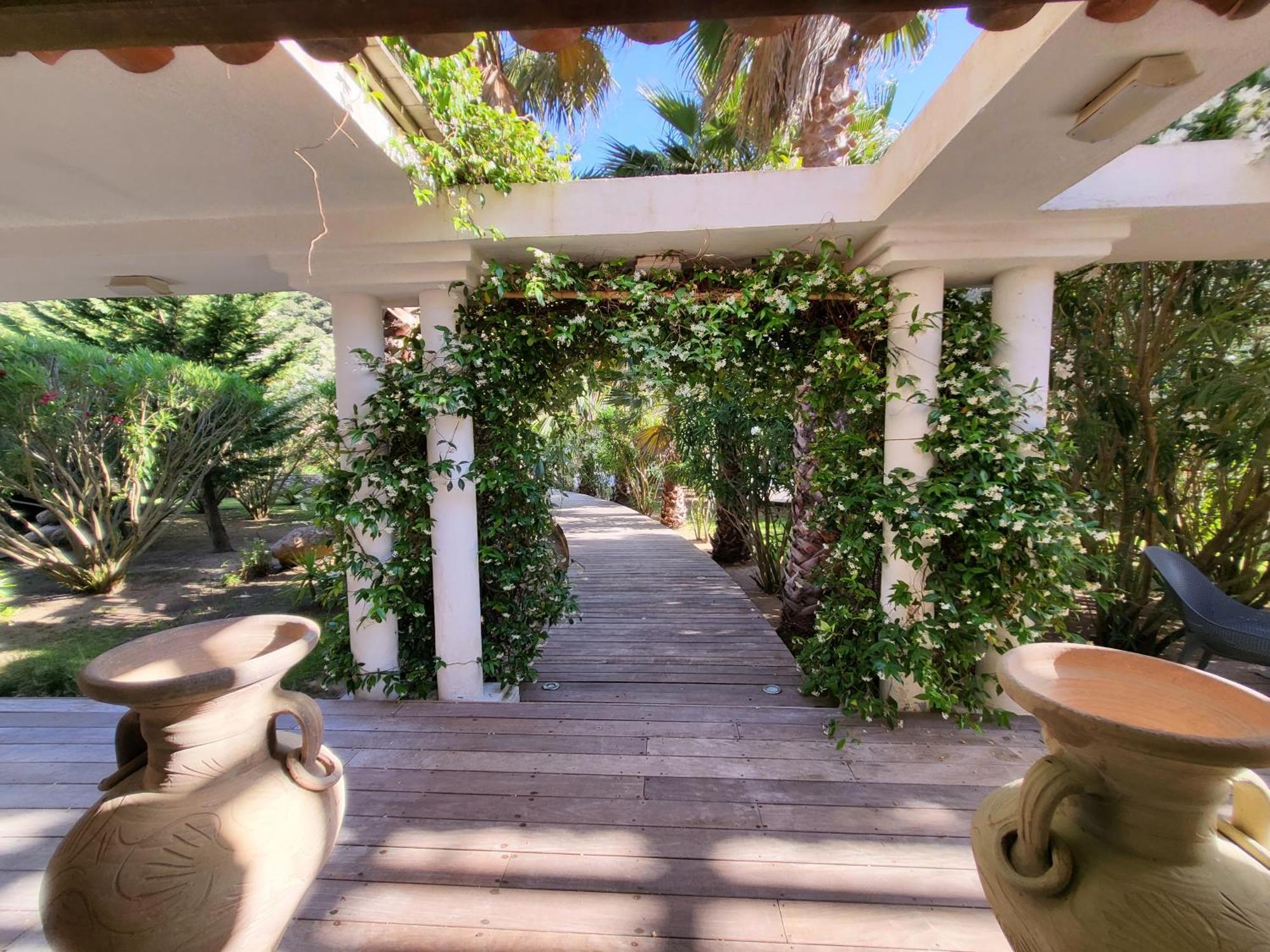 Villa Petra Bianca Suite & Chambre A 10Mn A Pied Du Port De Bonifacio Бонифачо Екстериор снимка