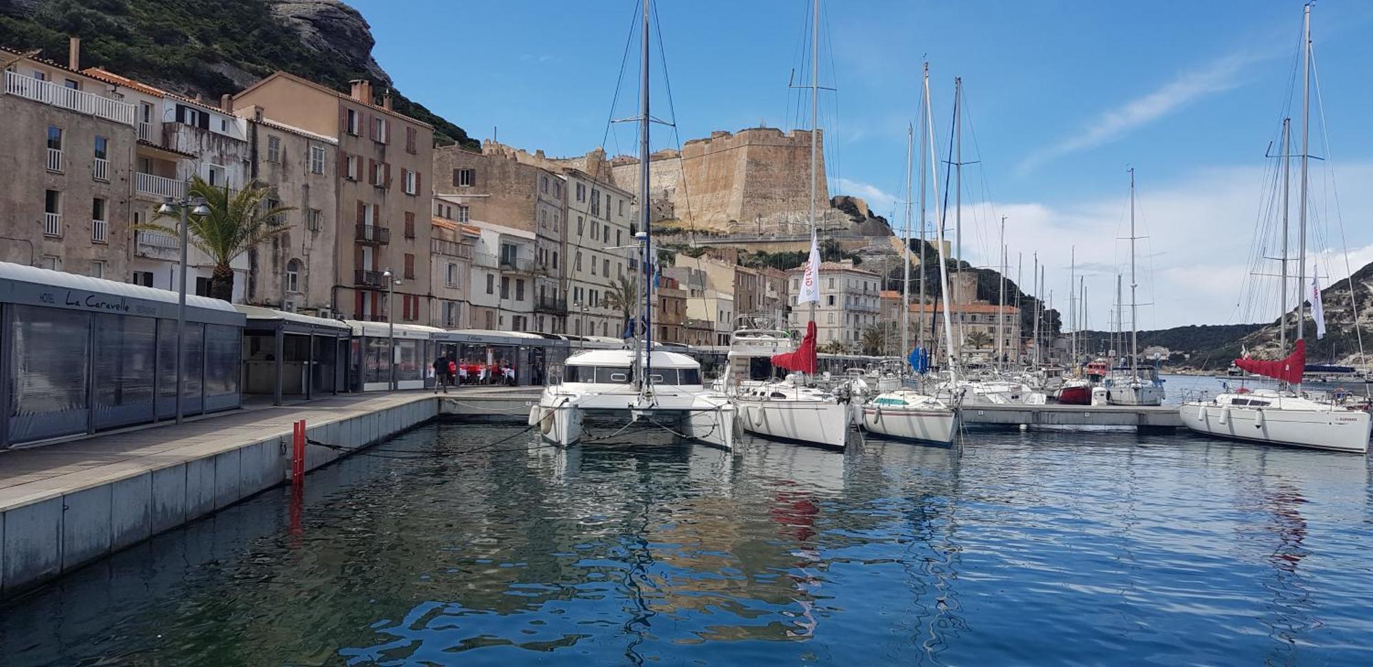 Villa Petra Bianca Suite & Chambre A 10Mn A Pied Du Port De Bonifacio Бонифачо Екстериор снимка