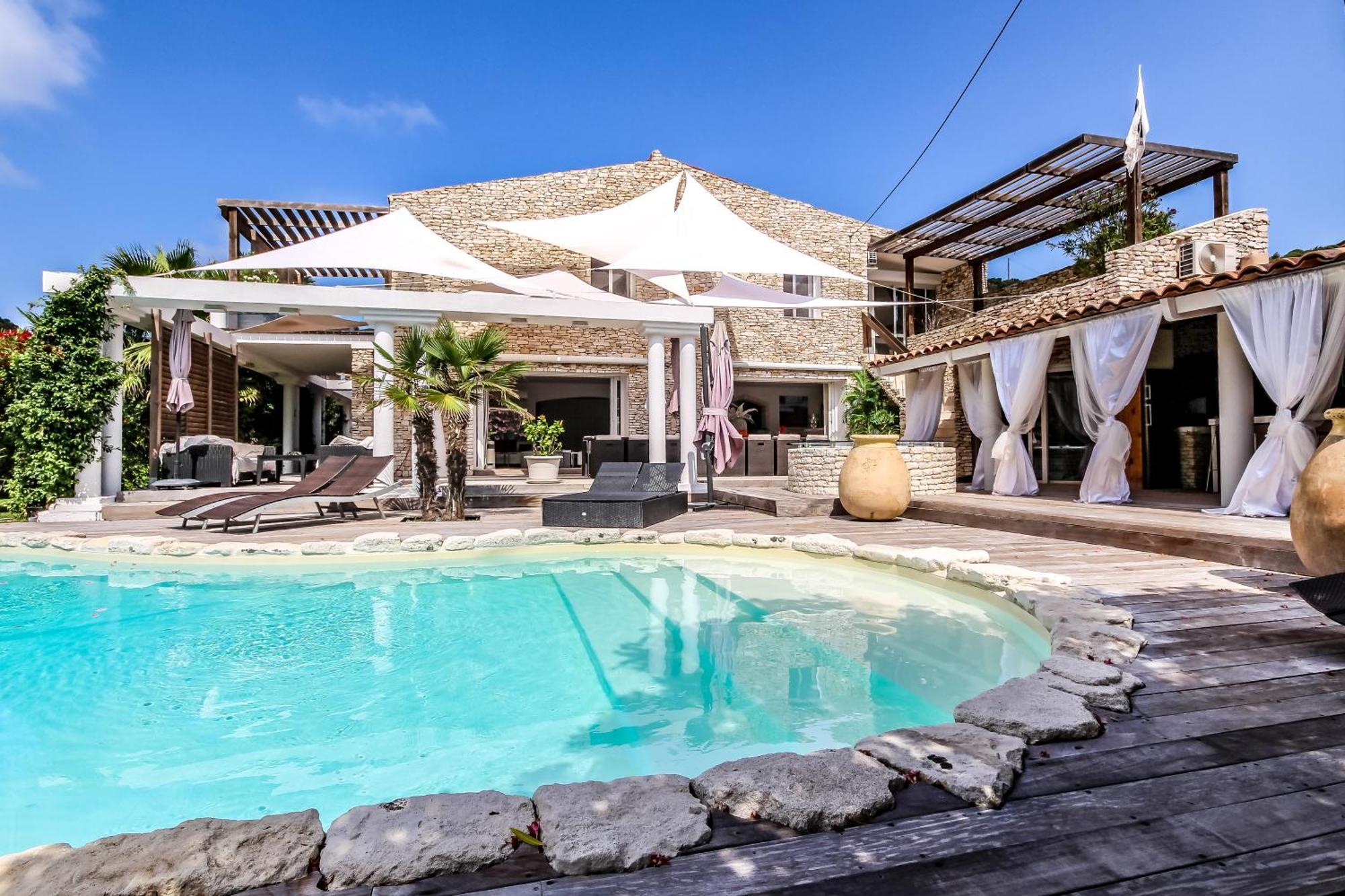 Villa Petra Bianca Suite & Chambre A 10Mn A Pied Du Port De Bonifacio Бонифачо Екстериор снимка