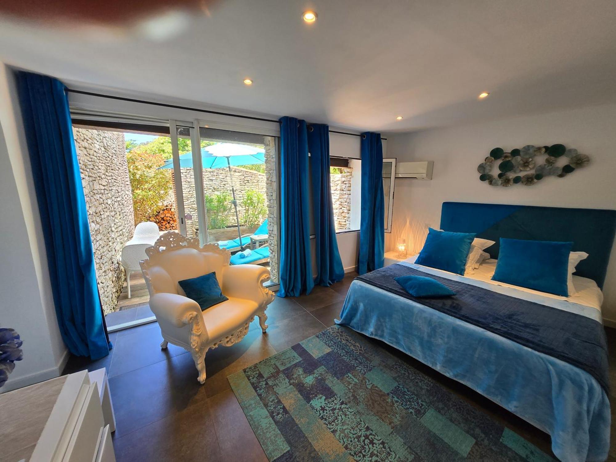 Villa Petra Bianca Suite & Chambre A 10Mn A Pied Du Port De Bonifacio Бонифачо Екстериор снимка