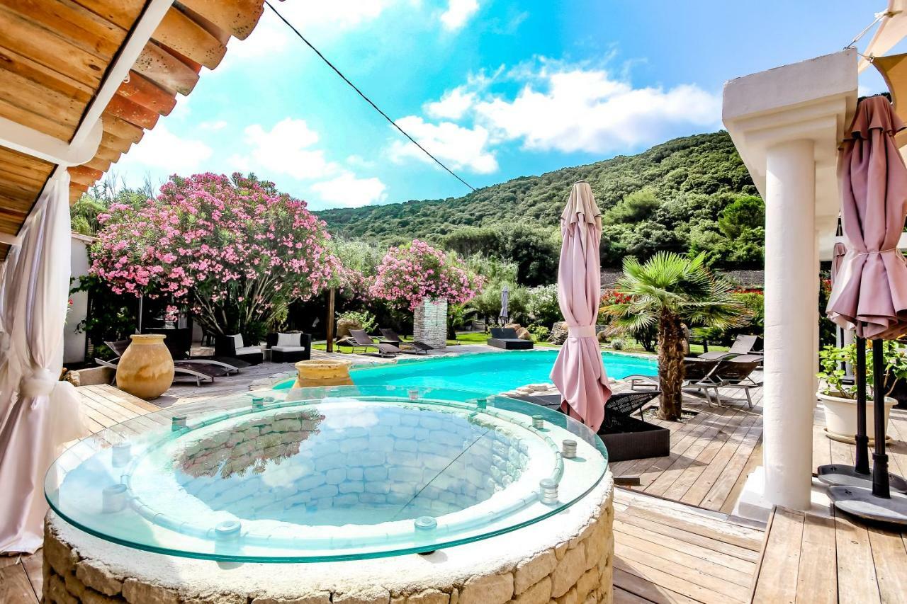 Villa Petra Bianca Suite & Chambre A 10Mn A Pied Du Port De Bonifacio Бонифачо Екстериор снимка